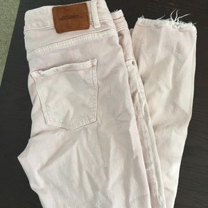 Light pink distressed mom jeans from Zara
